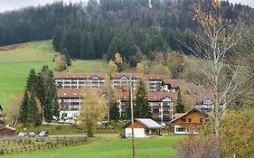 Familienauszeit mit Indoorpool, Sauna, Netflix, Disney, Homeoffice 50-100 MBit Internet inkl Bettwäsche Handtücher Reinigung